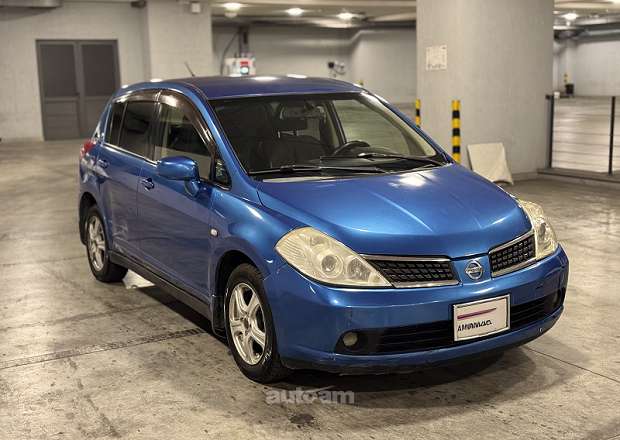 Nissan Tiida 2006 — photo 2