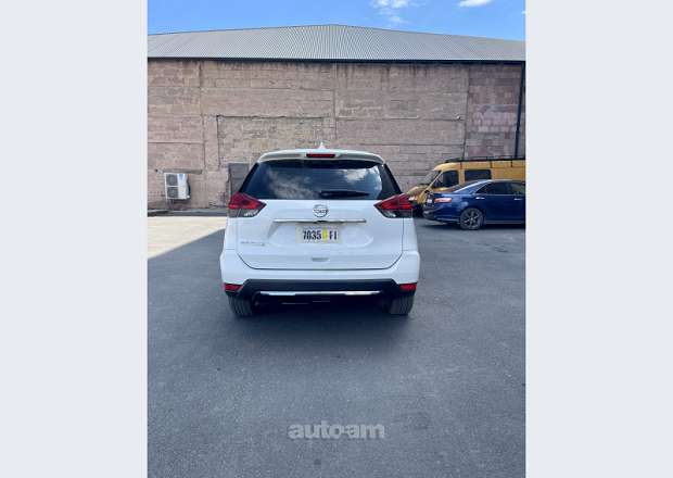 Nissan Rogue 2020 — photo 6
