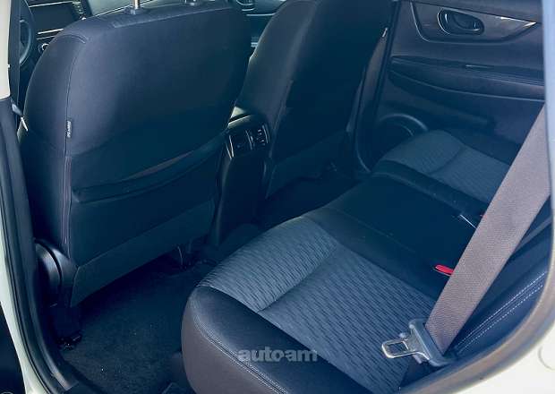 Nissan Rogue 2020 — photo 11