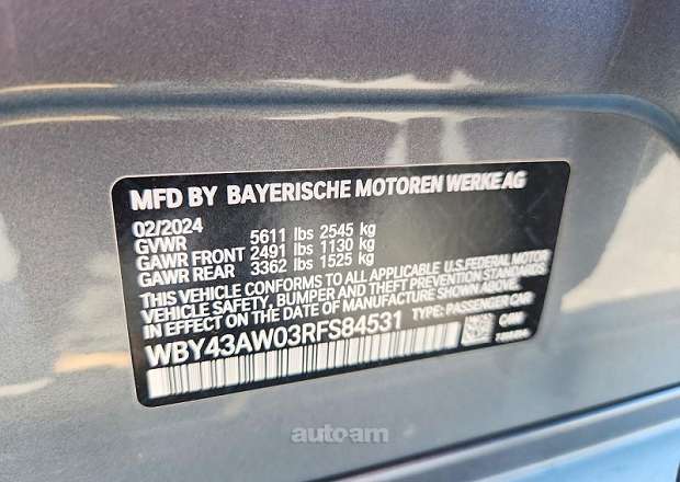 BMW i4