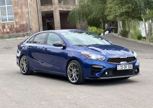 Kia Forte 2020 — լուսանկար 11