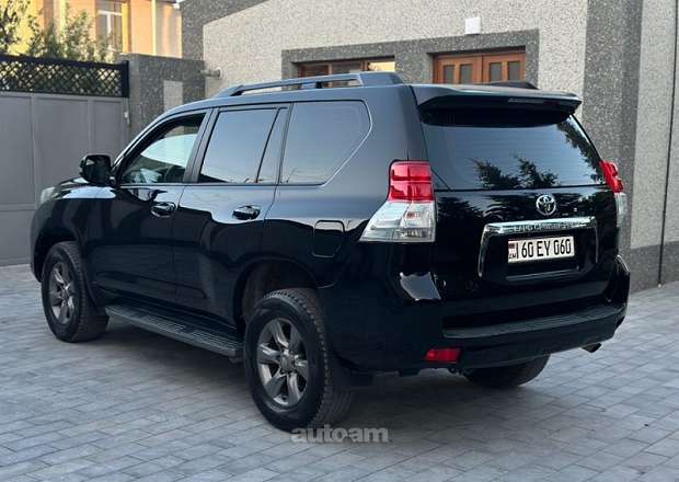 Toyota Land Cruiser Prado 2011 — լուսանկար 5