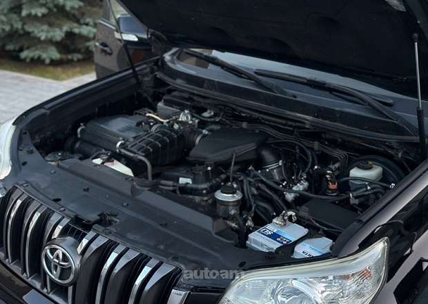 Toyota Land Cruiser Prado 2011 — լուսանկար 13