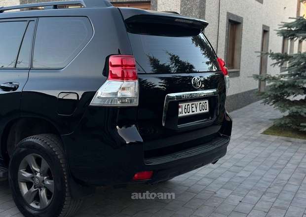 Toyota Land Cruiser Prado 2011 — լուսանկար 6