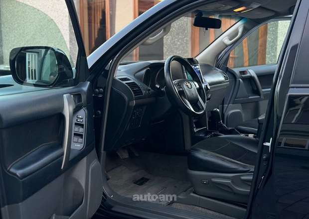 Toyota Land Cruiser Prado 2011 — լուսանկար 7