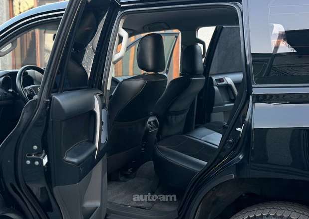 Toyota Land Cruiser Prado 2011 — լուսանկար 10