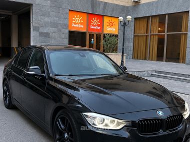 BMW 328  2015 