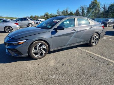 Hyundai Elantra  2024 