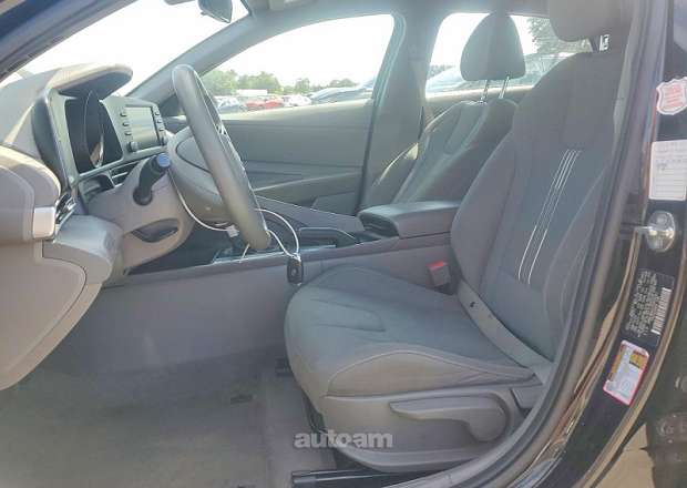 Hyundai Elantra 2023 — լուսանկար 7