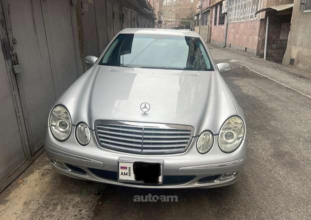 Mercedes-Benz E 240 2002 — լուսանկար 1