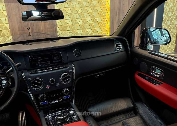 Rolls Royce Cullinan