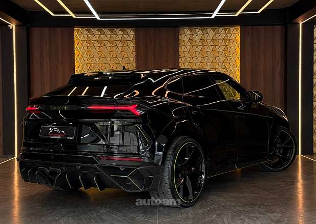 Lamborghini Urus