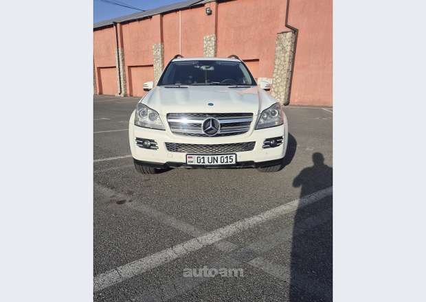 Mercedes-Benz GL 450 2006 — լուսանկար 1