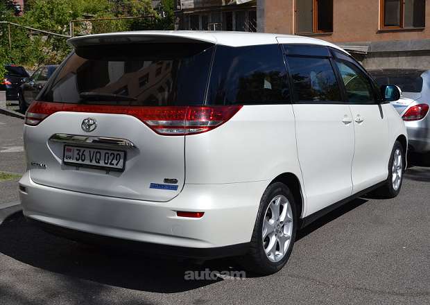 Toyota Estima 2006 — լուսանկար 14