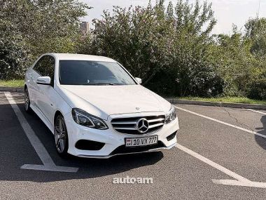 Mercedes-Benz E 200  2015 