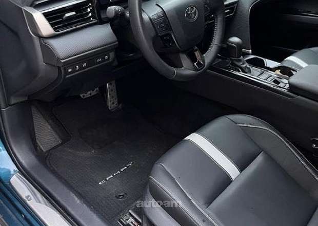 Toyota Camry 2024 — լուսանկար 8