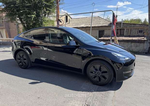 Tesla Model Y 2024 — լուսանկար 5