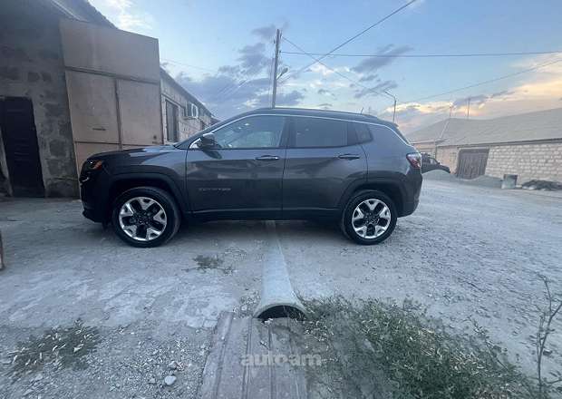 Jeep Compass 2022 — լուսանկար 3