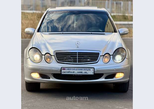 Mercedes-Benz E 240 2003 — photo 3