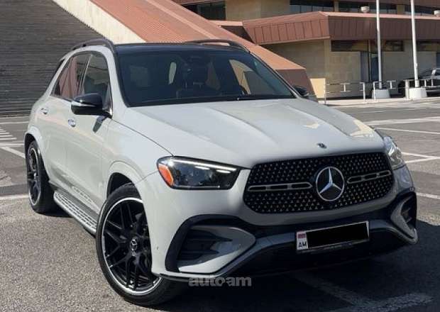Mercedes-Benz GLE-Class 2024 — լուսանկար 1
