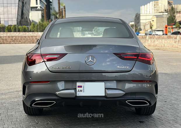 Mercedes-Benz CLA 250