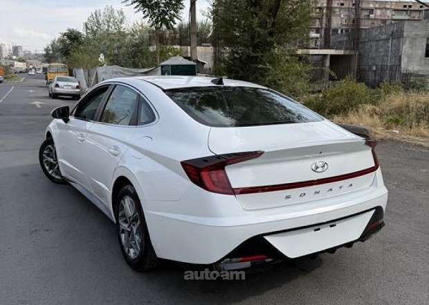 Hyundai Sonata 2020 — photo 4