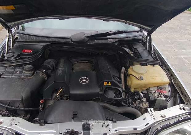Mercedes-Benz C 280 1998 — photo 4