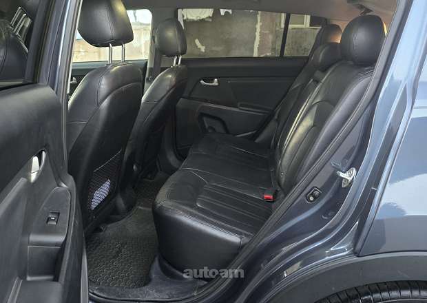 Kia Sportage 2012 — լուսանկար 3