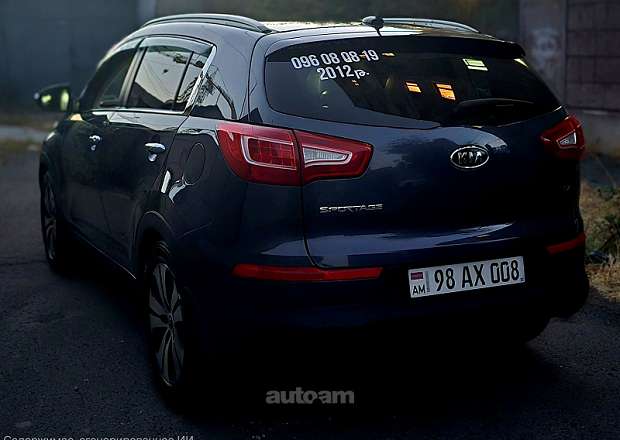Kia Sportage 2012 — լուսանկար 9
