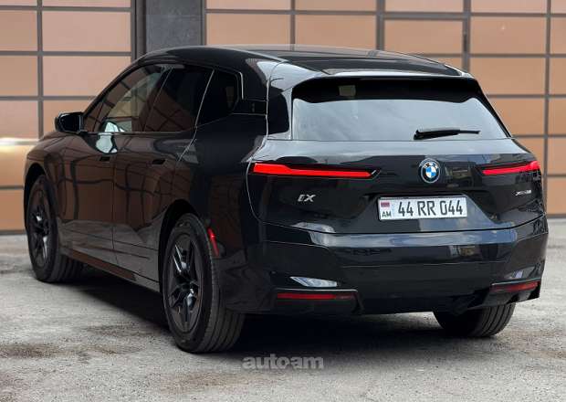 BMW iX 2024 — photo 5