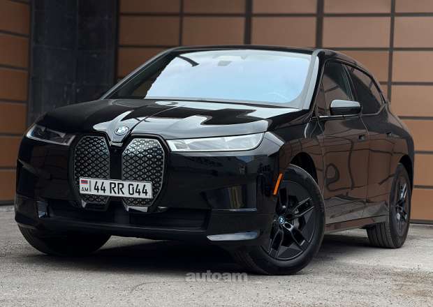 BMW iX 2024 — photo 1