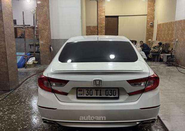 Honda Accord 2018 — լուսանկար 6