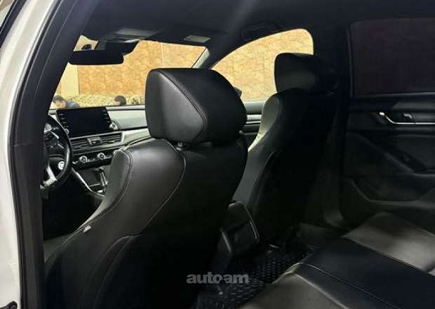 Honda Accord 2018 — լուսանկար 5