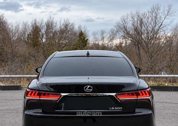 Lexus LS 500 2020 — фото 4