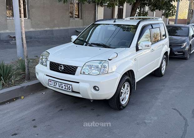 Nissan X-Trail 2006 — photo 1