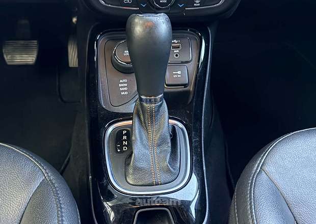 Jeep Compass 2021 — լուսանկար 9