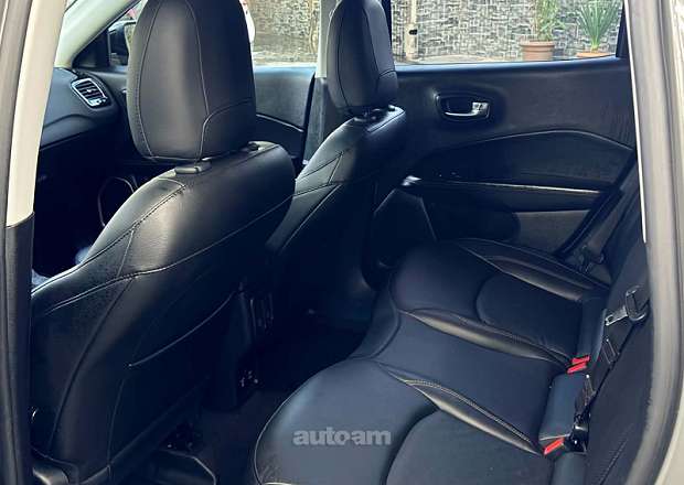 Jeep Compass 2021 — լուսանկար 12
