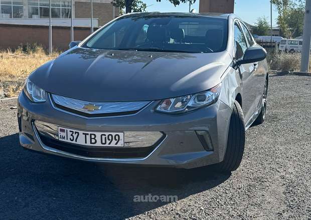 Chevrolet Volt 2018 — фото 7