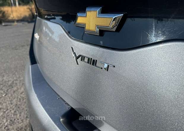 Chevrolet Volt 2018 — фото 13
