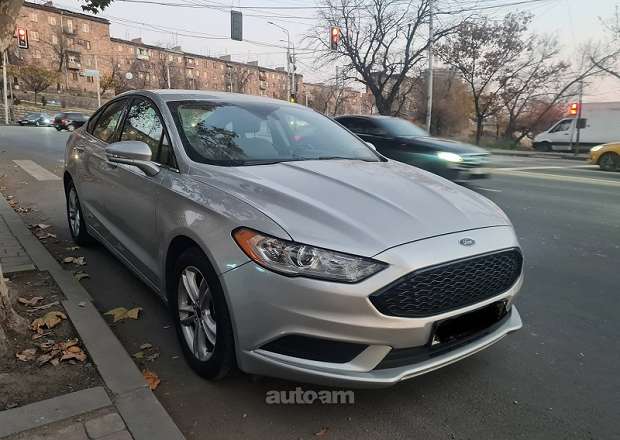Ford Fusion 2018 — լուսանկար 1