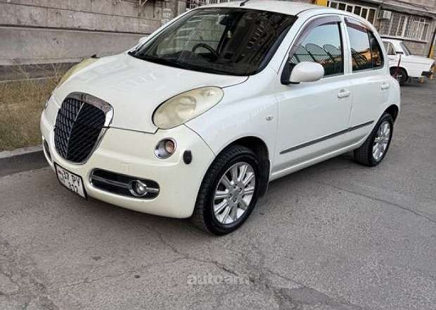 Nissan March 2005 — լուսանկար 1