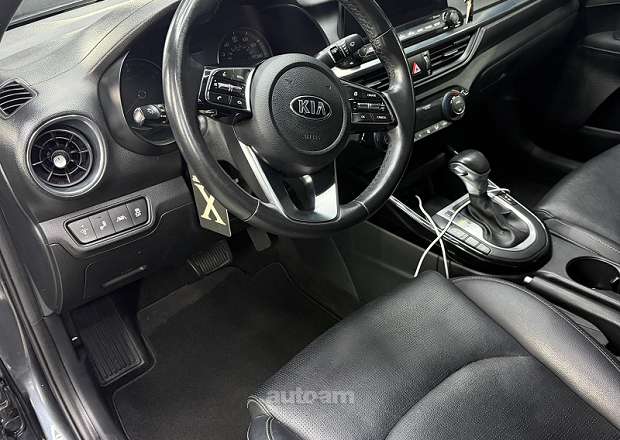 Kia Forte 2019 — լուսանկար 13