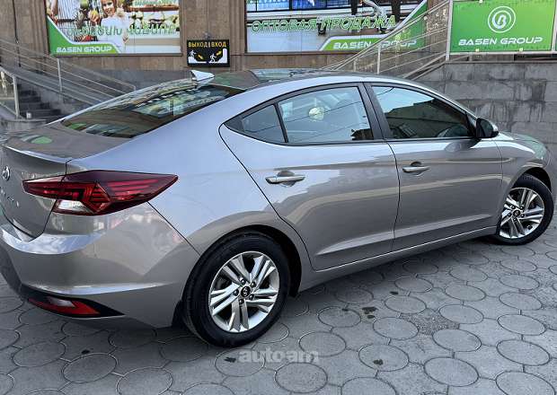 Hyundai Elantra 2020 — լուսանկար 8