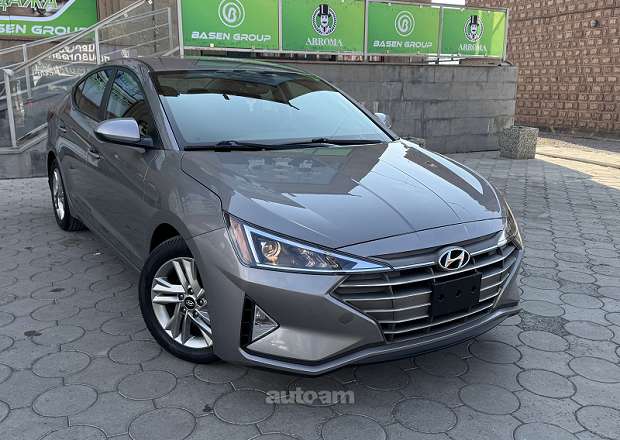 Hyundai Elantra 2020 — լուսանկար 1