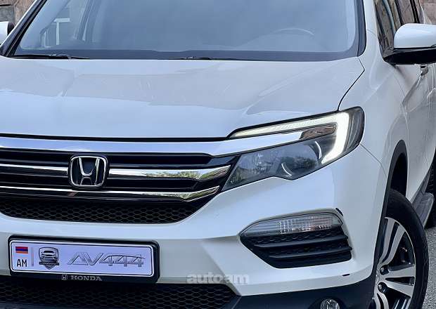 Honda Pilot 2017 — фото 1