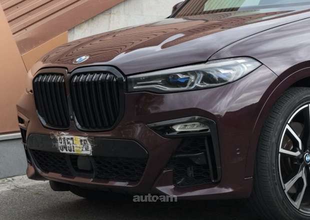 BMW X7 2021 — фото 1
