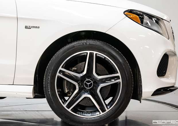 Mercedes-Benz GLE 43 AMG 2018 — photo 3