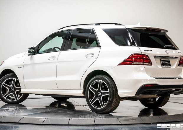 Mercedes-Benz GLE 43 AMG 2018 — photo 2