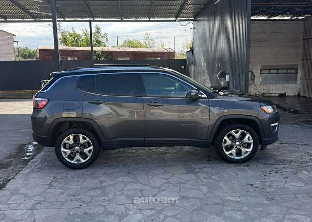 Jeep Compass 2020 — լուսանկար 9