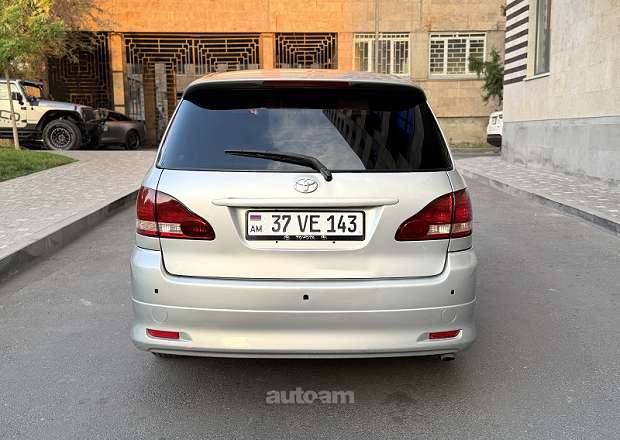 Toyota Ipsum 2002 — լուսանկար 8